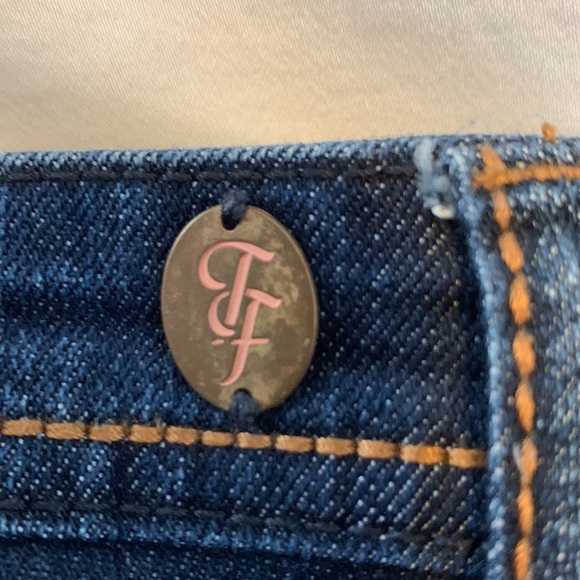 Jeans, blue wash denim, low rise, straight leg, flat pockets on back, size 13. - Picture 8 of 8